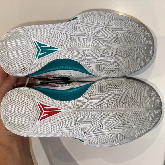 "Pre-Owned" Nike JA 1 Scratch Basketball Sneakers - SZ 5 - Picture 4 of 6